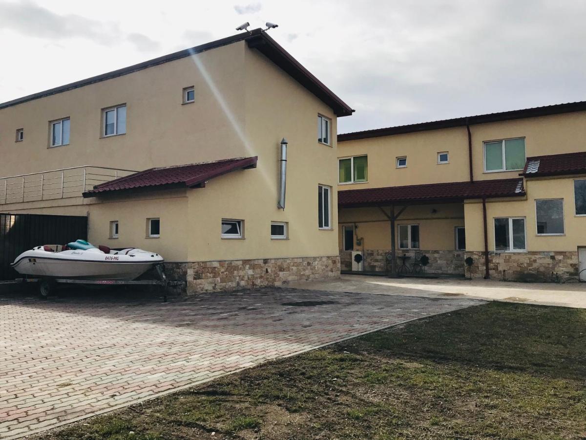 Casa Ryana Self Check-In Motel Gyalu Kültér fotó